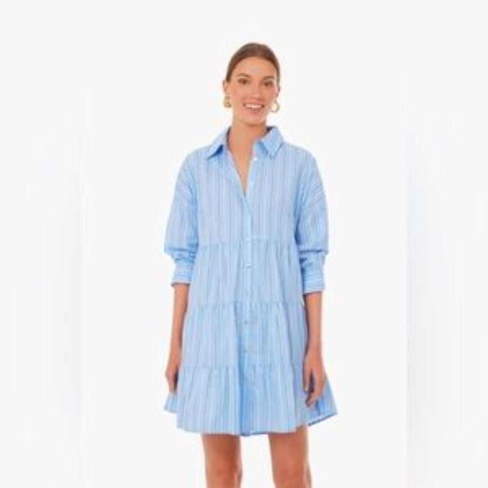 Tuckernuck Pomander Place Shades of Blue Cara shirt Dress Medium Tiered Preppy
